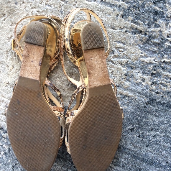 Like new-JIMMY CHOO SNAKE SKIN SANDALS - Picture 4 of 7